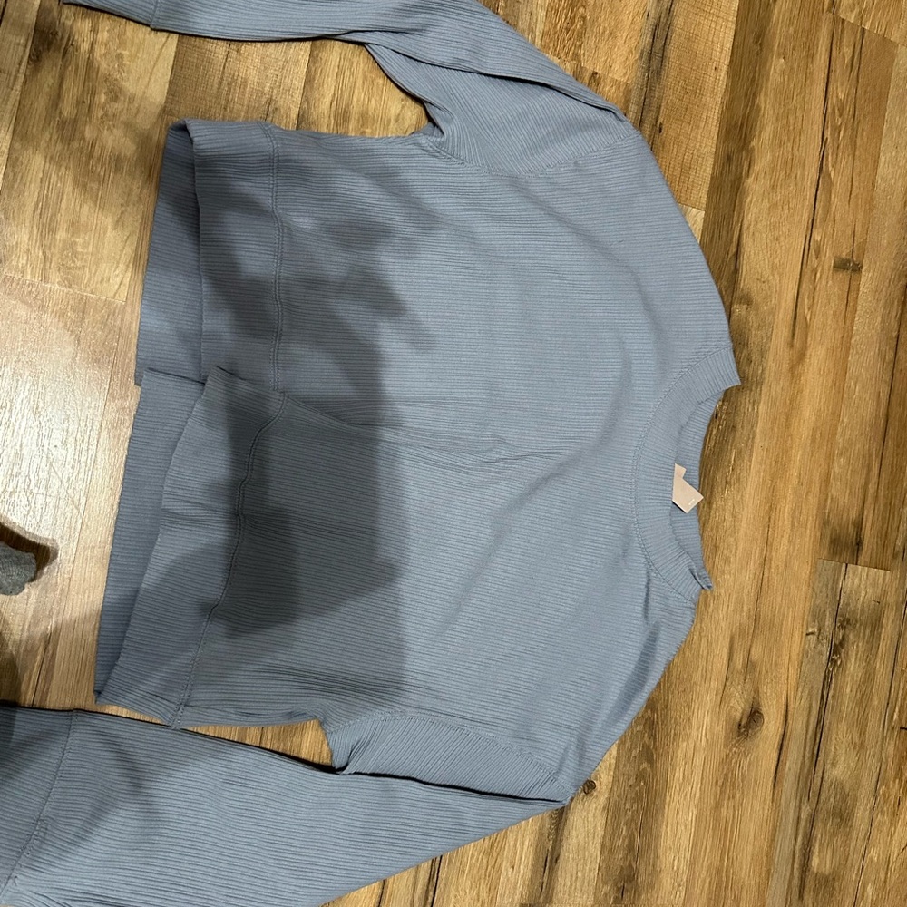 H&M light blue sweater